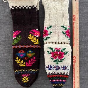 NEW Vintage Bulgarian Hand Knitted Folk Art Socks 2 Pairs